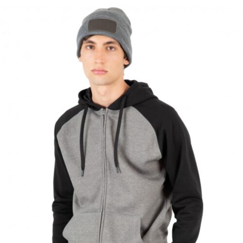 Modèle portant bonnet Franky - gris